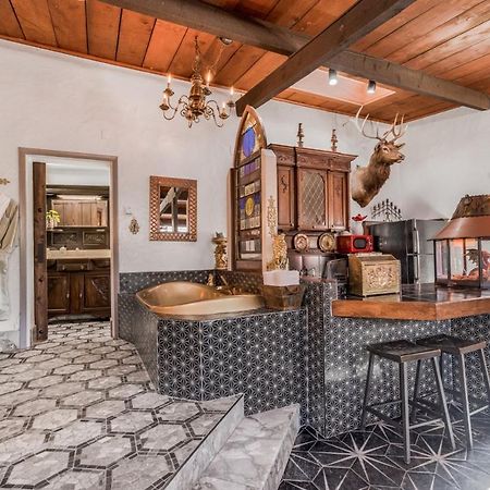 Cliff House Lodge And Hot Tub Cottages Morrison Bagian luar foto