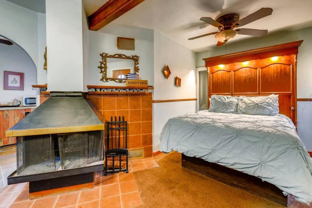 Cliff House Lodge And Hot Tub Cottages Morrison Bagian luar foto