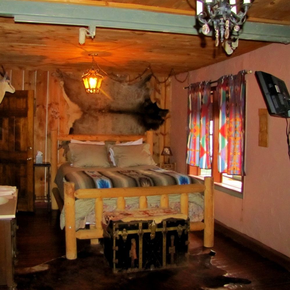 Cliff House Lodge And Hot Tub Cottages Morrison Bagian luar foto